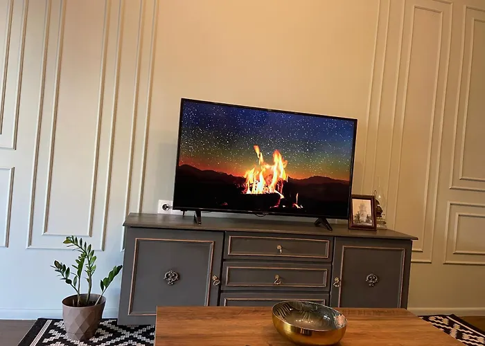 Yeni Jami Apartment